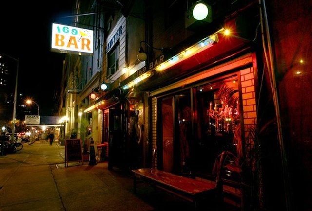 169 Bar nyc