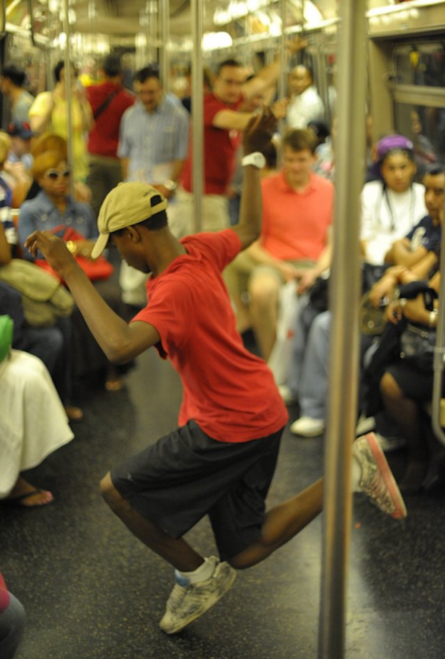 breakdancer NYC subway